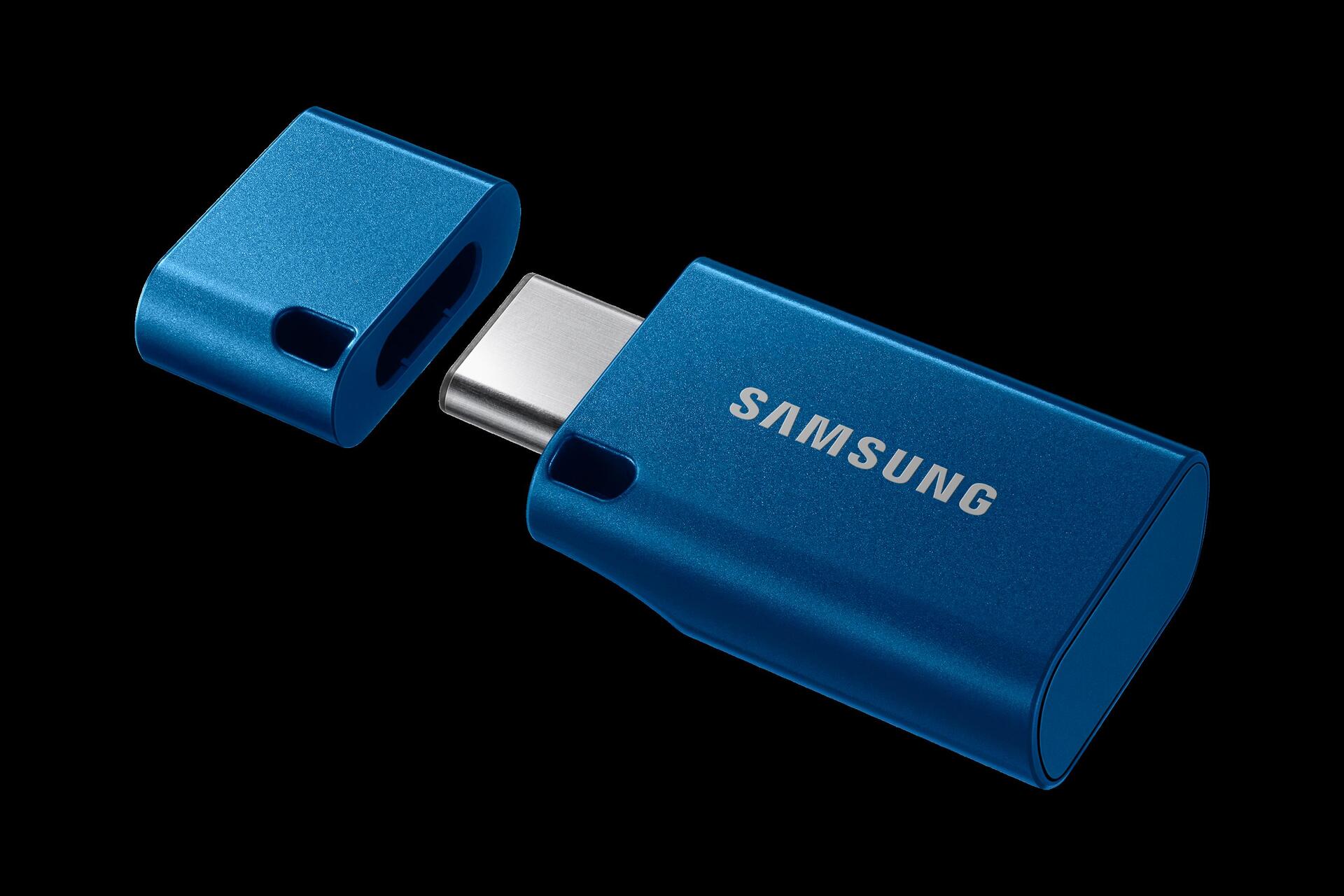 Kurzinfo: Samsung MUF-128DA - USB-Flash-Laufwerk - 128 GB - USB-C 3.2 Gen 1 - Blau Gruppe Flash-Speicher Hersteller Samsung Hersteller Art. Nr. MUF-128DA/APC Modell MUF-128DA EAN/UPC 8806092535893 Produktbeschreibung: Samsung MUF-128DA - USB-Flash-Laufwerk - 128 GB Produkttyp USB-Flash-Laufwerk Interfacetyp USB-C 3.2 Gen 1 Speicherkapazität 128 GB Farbe Blau Technologie NAND Flash Ausführliche Details Allgemein Produkttyp USB-Flash-Laufwerk Speicherkapazität 128 GB Farbe Blau Speicher Lesegeschwindigkeit Bis zu 400 MB/s Interfacetyp USB-C 3.2 Gen 1 Technologie NAND Flash Besonderheiten Stoßfest