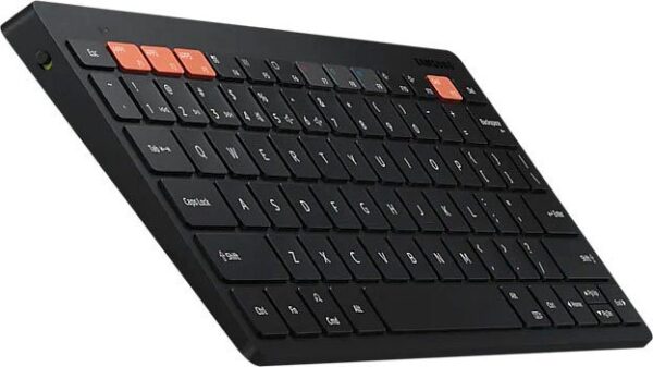 Verbinde das Samsung Smart Keyboard mit bis zu drei kompatiblen Geräten auf einmal. Genieße die einfache Kopplung