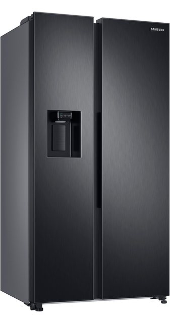 Der »RS6GA884CB1« ist ein freistehender Side-by-Side Kühlschrank von Samsung und überzeugt mit hoher Funktionalität sowie der Energieeffizienzklasse C (Skala Energieeffizienz-Klassifizierung A bis G). Das Modell bietet ausreichend Platz für deinen Einkauf durch seine Maße von 91