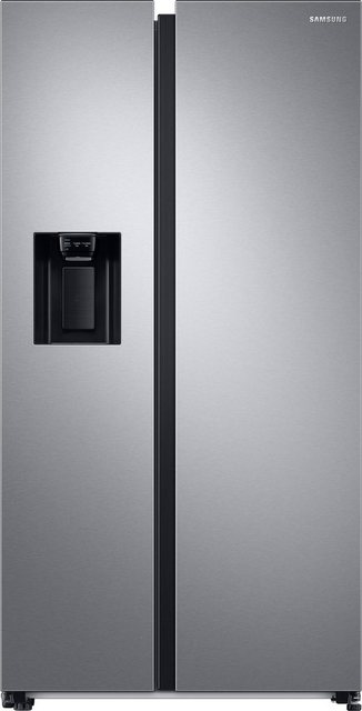 Der Side-by-Side Kühlschrank »RS6GA884CSL« von Samsung hat eine hohe Funktionalität sowie die Energieeffizienzklasse C (Skala Energieeffizienz-Klassifizierung A bis G) und ist freistehend. Viel Platz bietet das 91